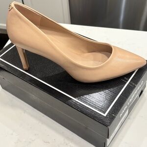 Nude Women’s Pump size 10M